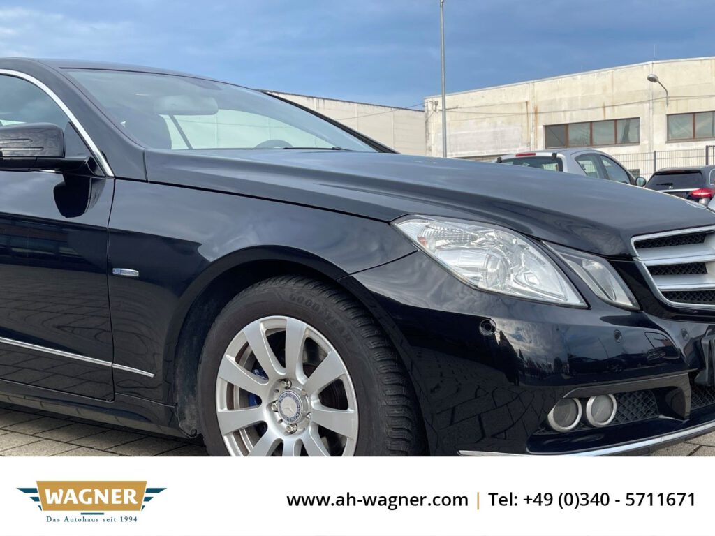 Mercedes-Benz E 250 Coupe CGI BlueEfficiency Automatik