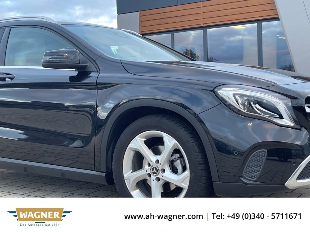 Mercedes-Benz GLA 180 Sport Utility Sitzheizung Navi