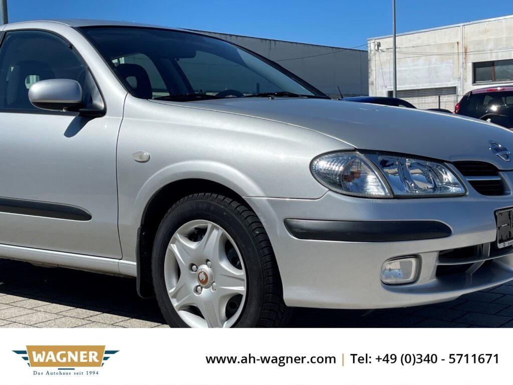 Nissan Almera Comfort Klimaanlage 1 - Hand