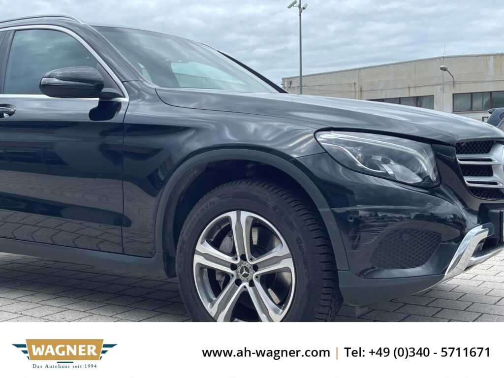 Mercedes-Benz GLC 220 d 4Matic Klimaautomatik LED PDC